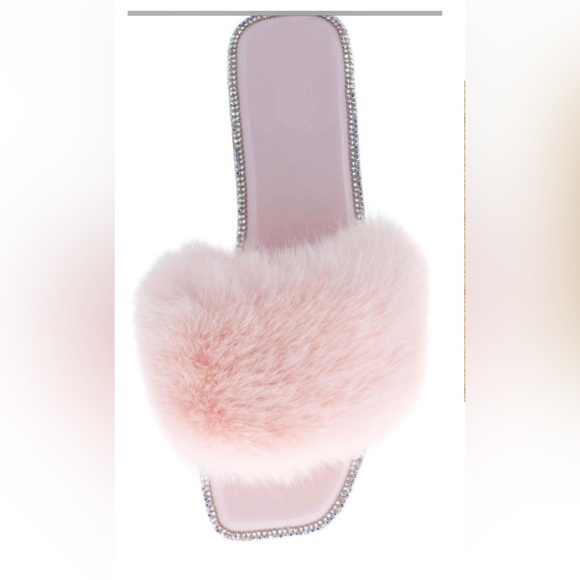 Luxe Powder Pink Slides w Rhinestones - Picture 2 of 3